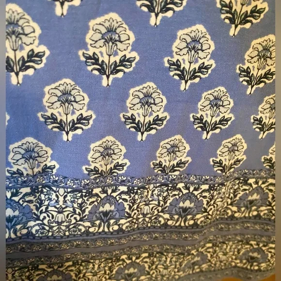 J Jill 20”PTP Sz: M Oversized Wearable Collection Blue Floral Top Stretch - Picture 2 of 5